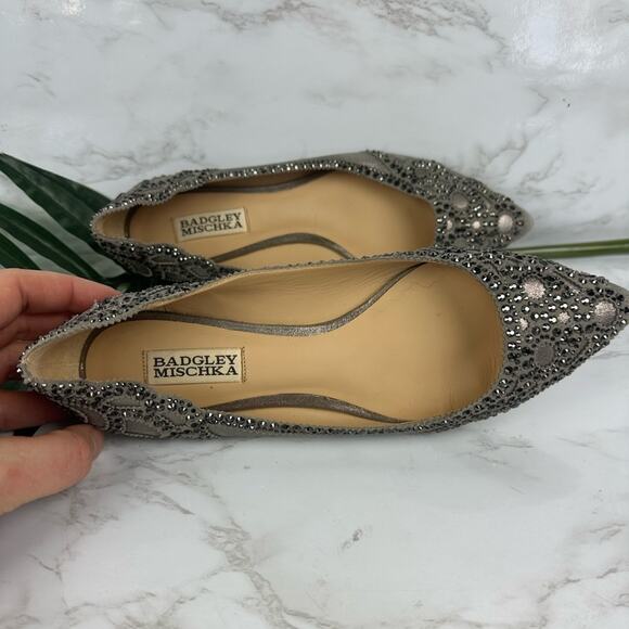 Badgley Mischka Gigi Pewter Crystal Pointed Toe Flat Shoes Size 7.5 - Picture 7 of 11